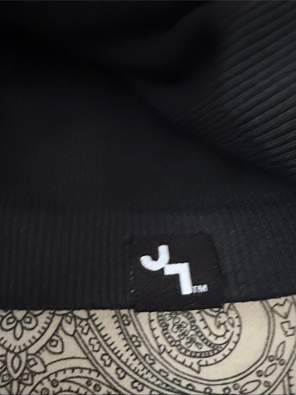 JoyLab Black Ribbed Cropped Bra Top - Picture 6 of 6